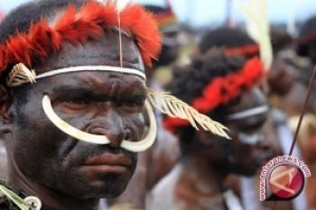 Tradisi Tato Suku Moi Papua Barat Mulai Luntur 