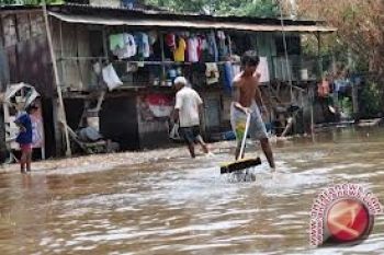 BNPB: Sungai Ciliwung siaga I
