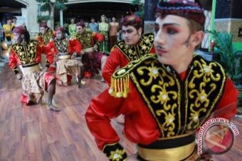 20 Mahasiswa Asing Berlomba Bahasa Indonesia