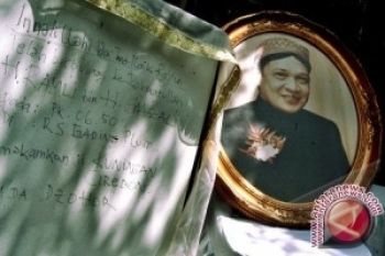 Desainer Ramli Tutup Usia