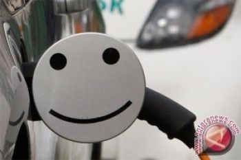 Mendikbud Luncurkan Mobil "City Car" Listrik ITS