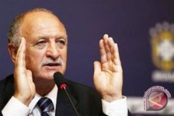 Scolari Kantongi 50 Pemain untuk Piala Dunia