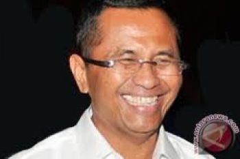Dahlan Dukung Pos Indonesia Rambah Bisnis Bank