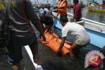  Perahu berpenumpang puluhan imigran Srilanka kecelakaan 