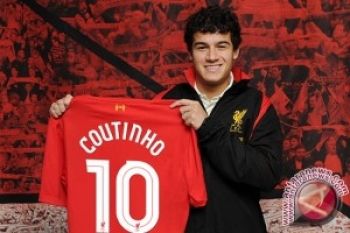 Direktur Barca yakin Coutinho miliki masa depan di klubnya