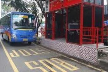 65 Shelter BST Dipasang Nonpermanen