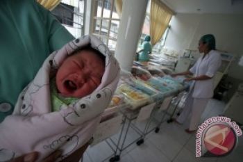 Bayi Perempuan Ditemukan di Teras Rumah Warga