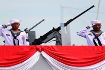 Armada Baru AL/Foto Joko Sulistyo