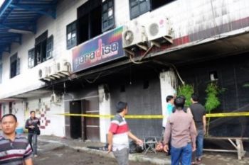 TEMPAT HIBURAN TERBAKAR