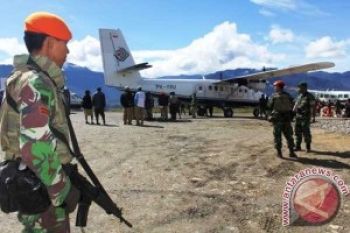 TNI-Polri Kejar Penembak Anggota TNI