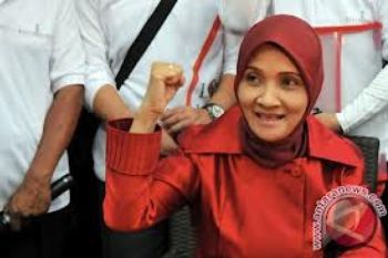 Rustriningsih Optimistis Dapat Rekomendasi PDIP