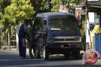Mobil Dinas Kotawaringin Timur Gunakan BBM Eceran
