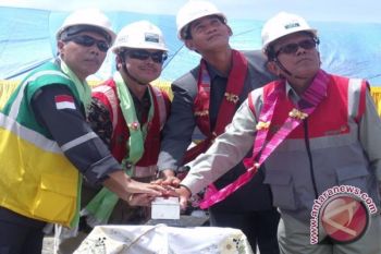 Pemancangan Tiang Perluasan Pabrik PT Antam Kolaka