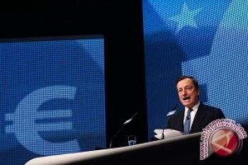 ECB Pertahankan Suku Bunga Tak Berubah