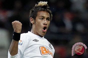  Neymar Dikontrak Barca Lima Tahun