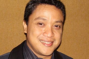 Dede Yusuf Gelar Pengobatan Gratis