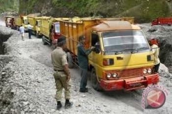 23 angkutan pasir Merapi terjaring razia muatan