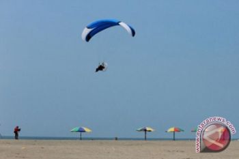 Wisata dirgantara pantai selatan ikon pariwisata DIY 