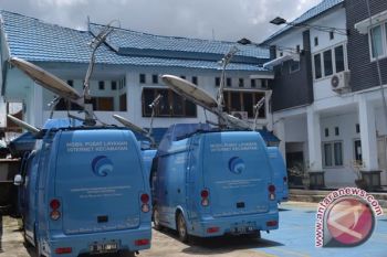 Bombana Dapat  Bantuan Lima Unit Mobil Internet