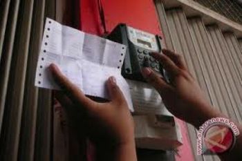 4.200 Rumah di Solsel Belum Dialiri Listrik PLN