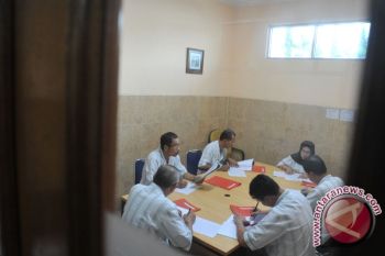 Tiga pasangan calon Wali Kota Palembang tes kesehatan 