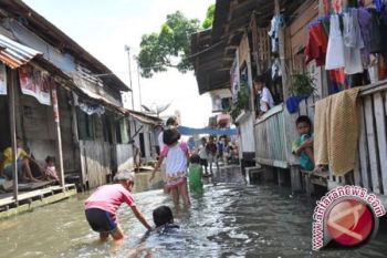 Tetap Waspada Banjir Meski Curah Hujan Normal 