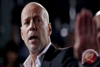 "Die Hard 5" Rusakkan 132 Mobil