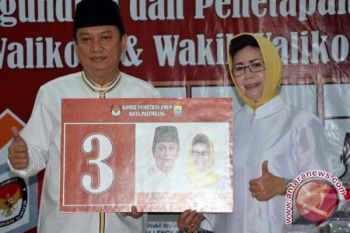 Nelly calon wakil wali kota harapkan dukungan perempuan