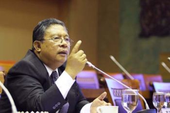 Ekonom: Pertahankan Darmin Adalah Pilihan Terbaik