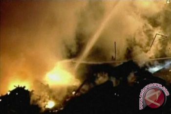 Ledakan gas runtuhkan rumah dan lukai tiga orang di Texas