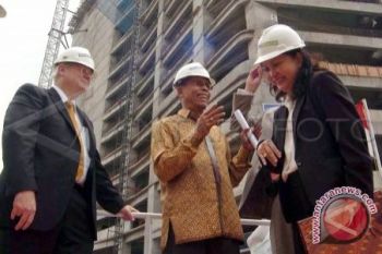  Lippo Resmikan Japanese SMES Center