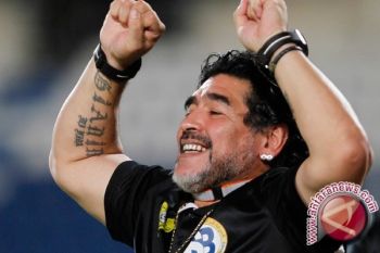 Maradona Mengejek Pele 