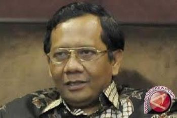 Mahfud: Tak Ada Politisasi Penetapan Terdakwa Anas