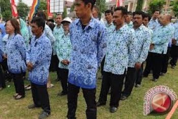 PNS lulusan SMA terancam dipensiunkan dini 