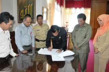 Pemerintah-KPU Tandatangani Nota Kesepahaman Penyelenggaraan Pilkada