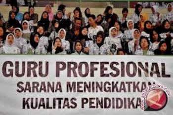 Banyak Lembaga Pencetak Guru Tak Penuhi Standar