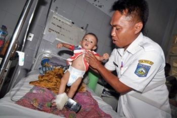PENYEBAB GIZI BURUK