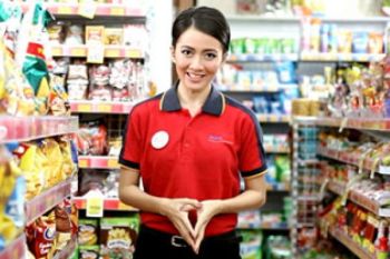Alfamart Beri Kenyamanan Berbelanja