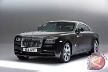 Rolls-Royce Terkuat Pamer Diri 