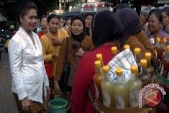 Hatta : jamu Indonesia jangan kalah dengan China