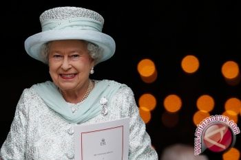 Ratu Elizabeth dapat penghargaan film 