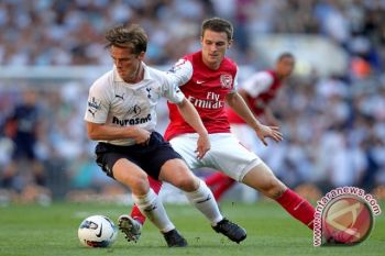  Spurs kalahkan Arsenal 2-1