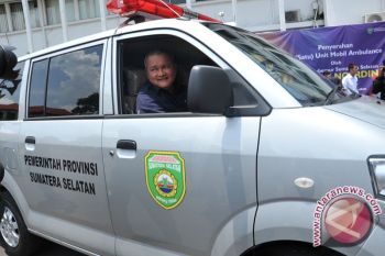 Perantau Sumsel di Jawa Barat dibantu ambulance