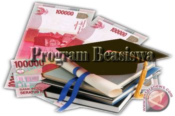 Beasiswa Mahasiswa Barsel Belum Tepat Sasaran