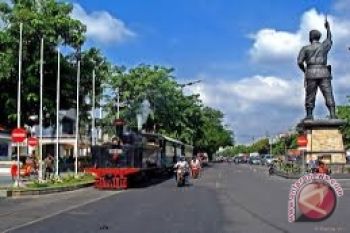 Sepur Kluthuk Jaladara kembali dioperasikan