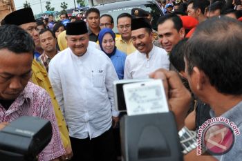 Calon gubernur Alex-Mekki batal deklarasi