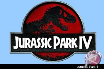 Universal comot Trevorrow untuk sutradarai "Jurassic Park 4"