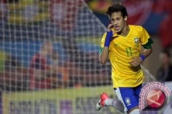 Neymar Pemain Emas Brazil    