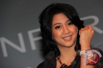 Sherina Siapkan Album Akustik