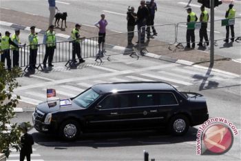 Waduh, Mobil Obama Mogok